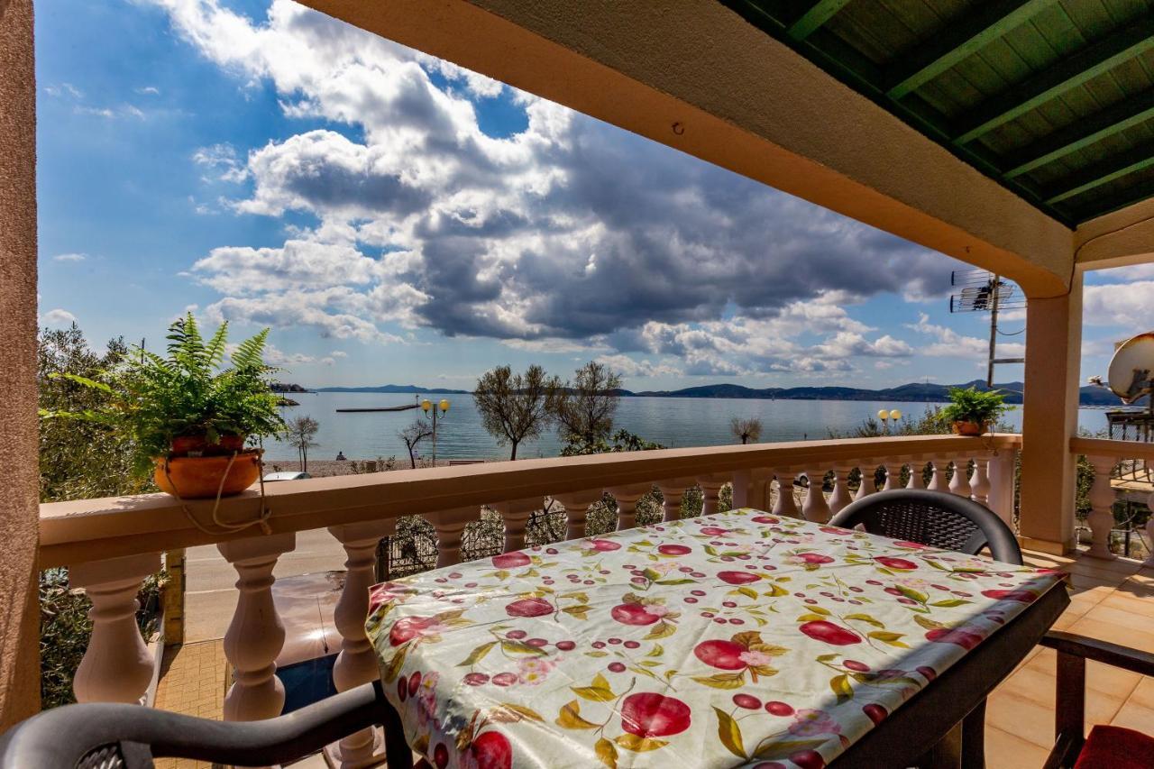 Mare-More Studio W Balcony And Beach Front And View Zadar Eksteriør billede