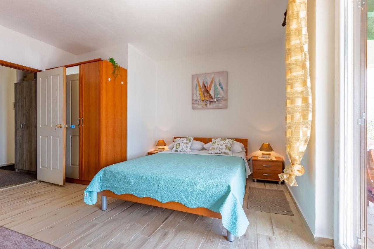 Mare-More Studio W Balcony And Beach Front And View Zadar Eksteriør billede